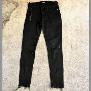 HUDSON RAW HEM SKINNY JEAN/NEVER WORN